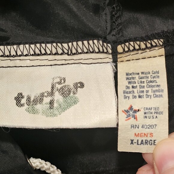 VTG University Of Iowa College Of Pharmacy Anorak Jacket Black Nylon Sz XL Hood - Picture 8 of 10